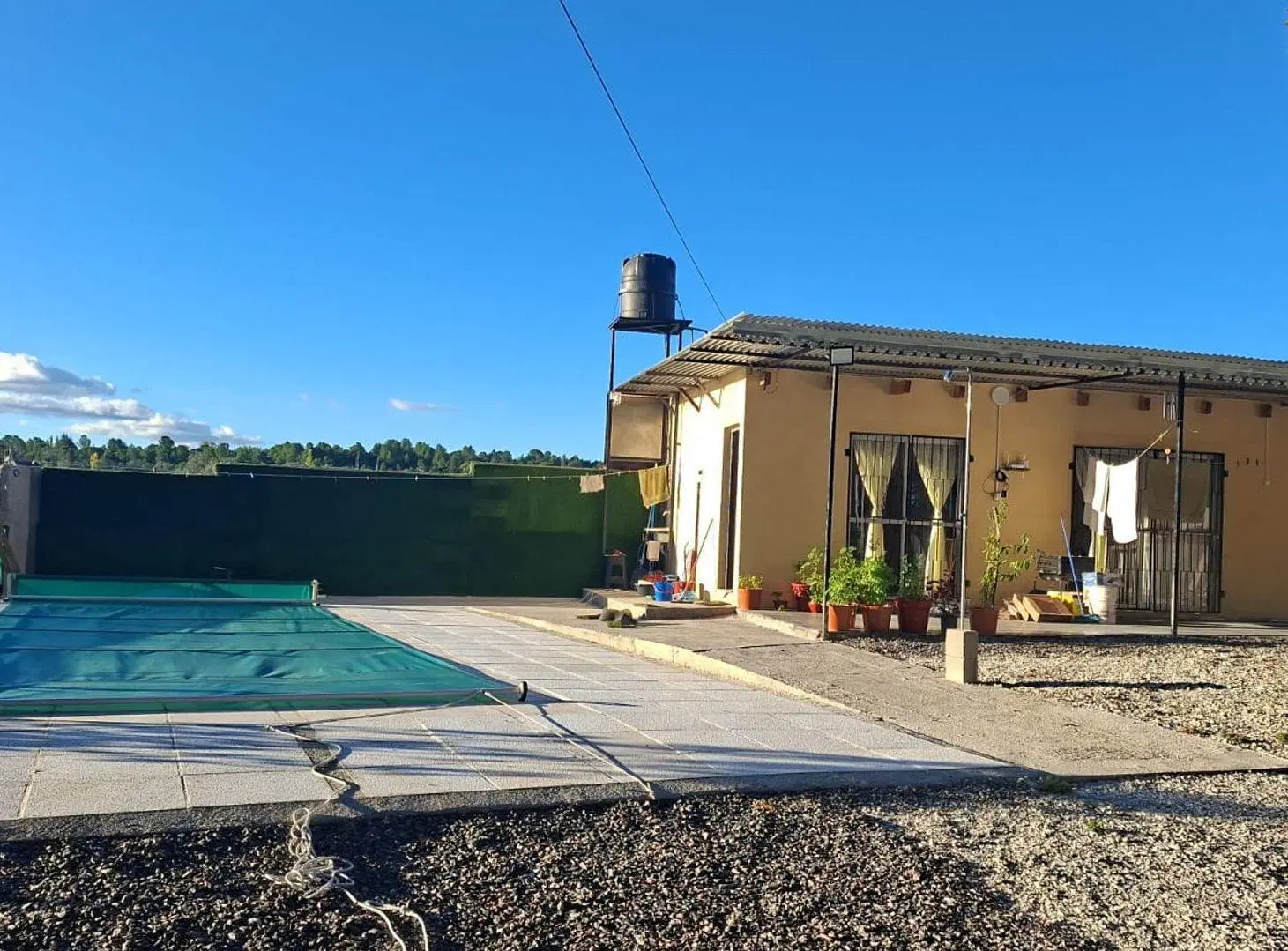 VENTA 2 CASAS AMOBLADAS C/PILETA HUERTA GRANDE CBA 8