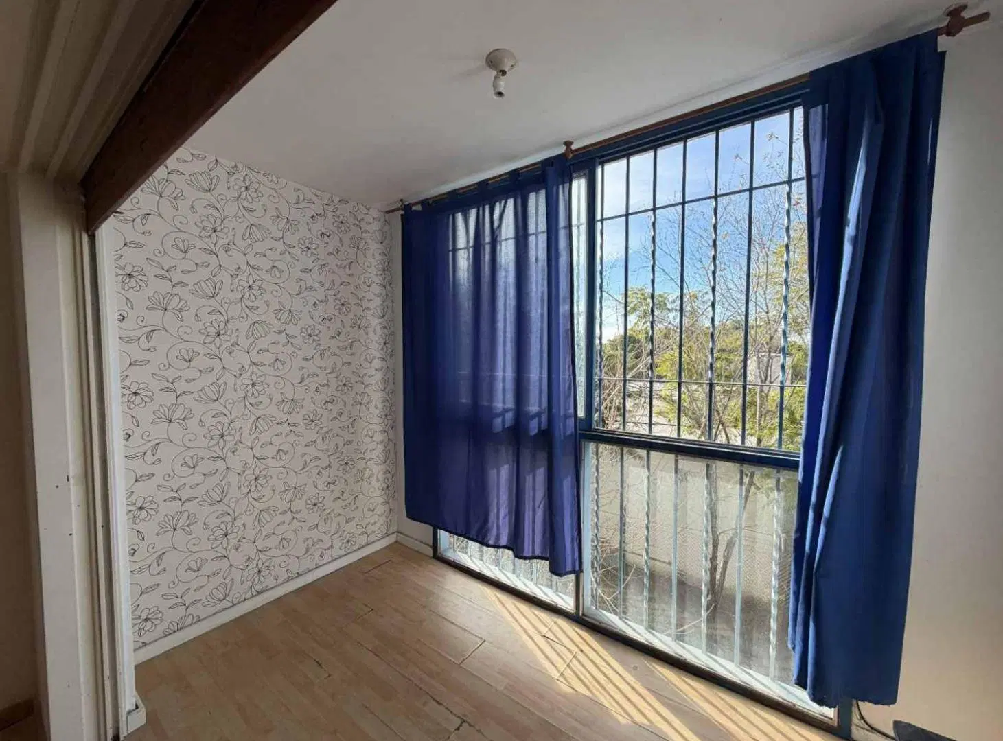 ALQUILER 1DORMITORIO Y COCHERA EN COMPLEJO CERRADO 8