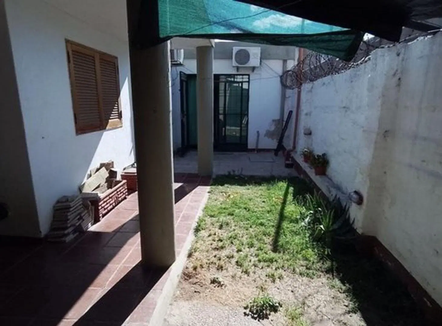 VENTA CASA 3 DORMITORIOS B° CACERES CÓRDOBA 4