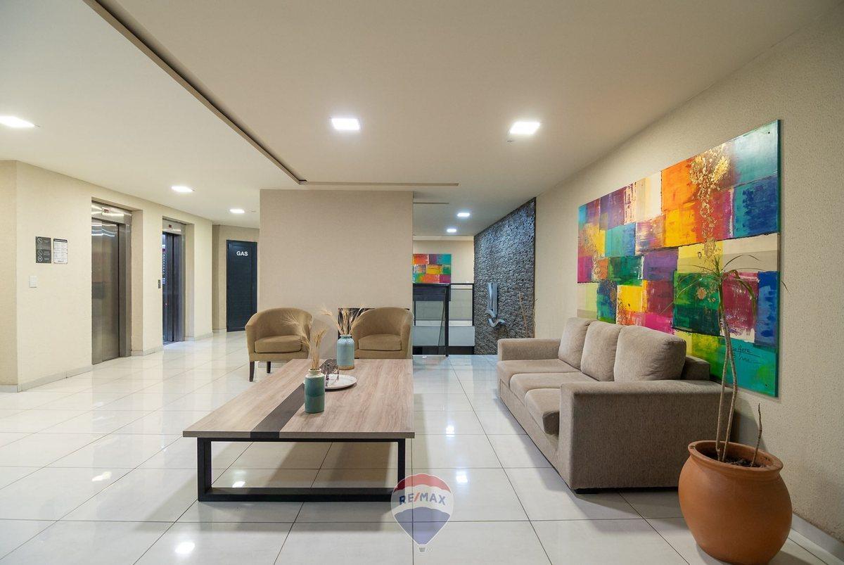 Foto de VENTA DEPARTAMENTO 1 DORM C/ COCHERA CARLOS PAZ, imagen 2