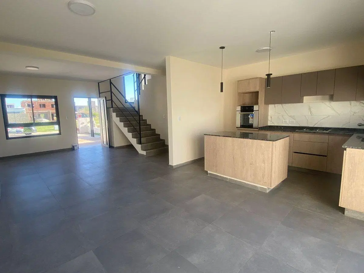 Se vende dúplex 3 dormitorios en docta 3