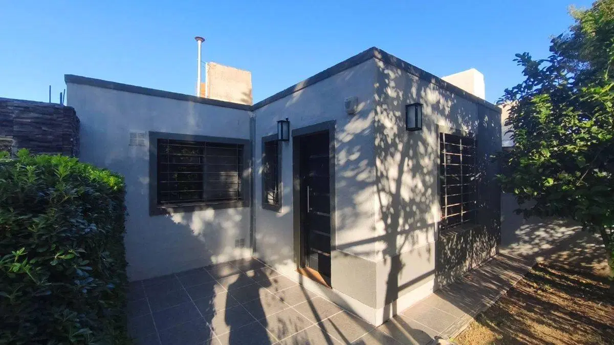 VENTA CASA 2 DORMITORIOS, PILETA LA CALERA CÓRDOBA 5