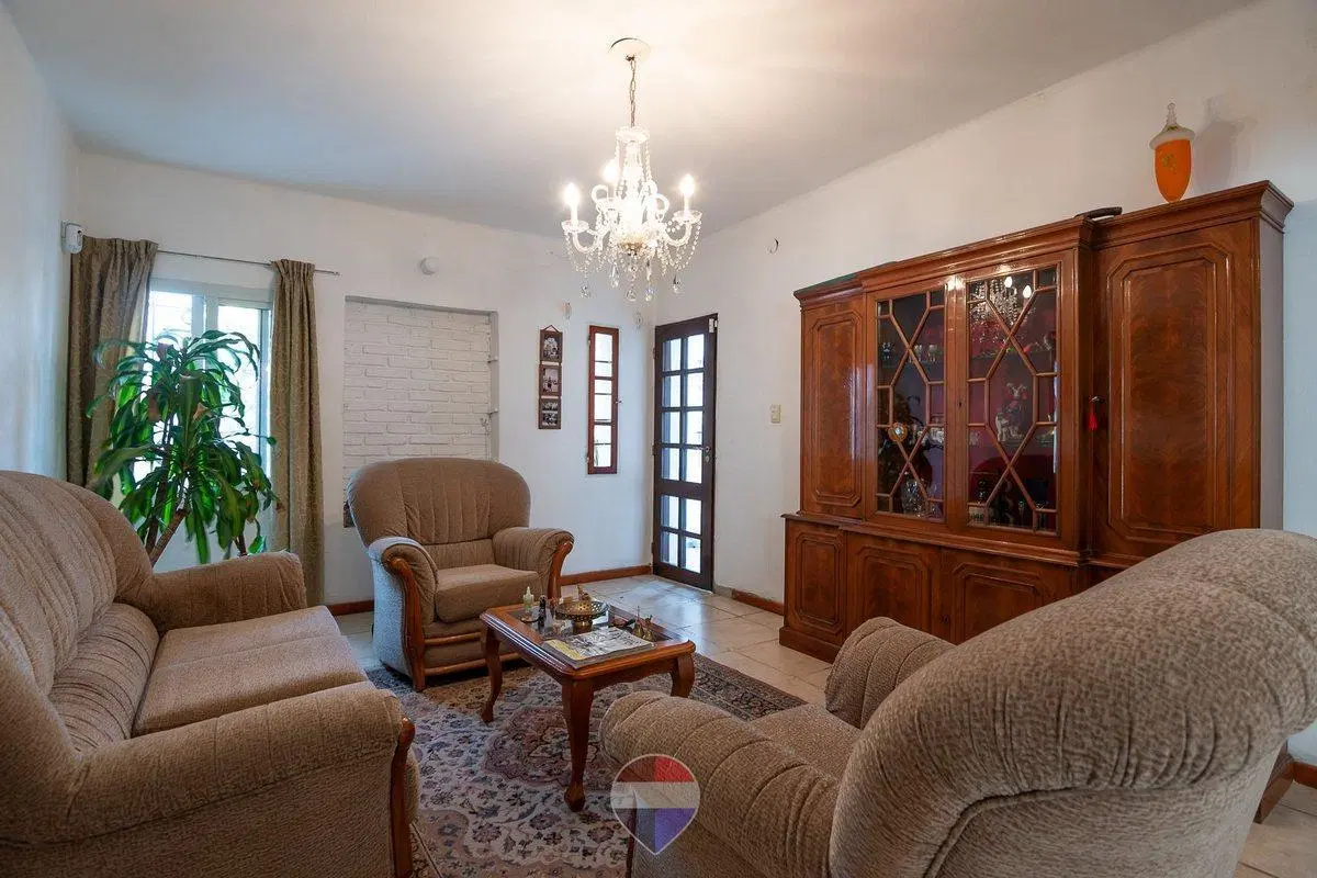 VENTA CASA 3 DORM BARRIO COLON - CORDOBA 2