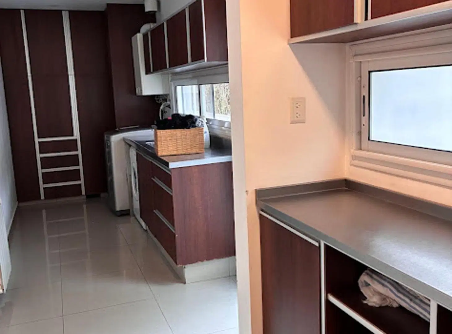 VENTA CASA 4 DORM C/PILETA LA PALOMA VILLA ALLENDE 5