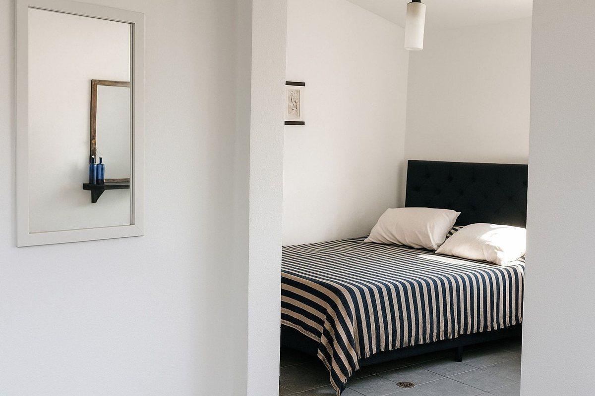 Foto de Venta Casa 1 Dormitorio en Deán Funes, imagen 4