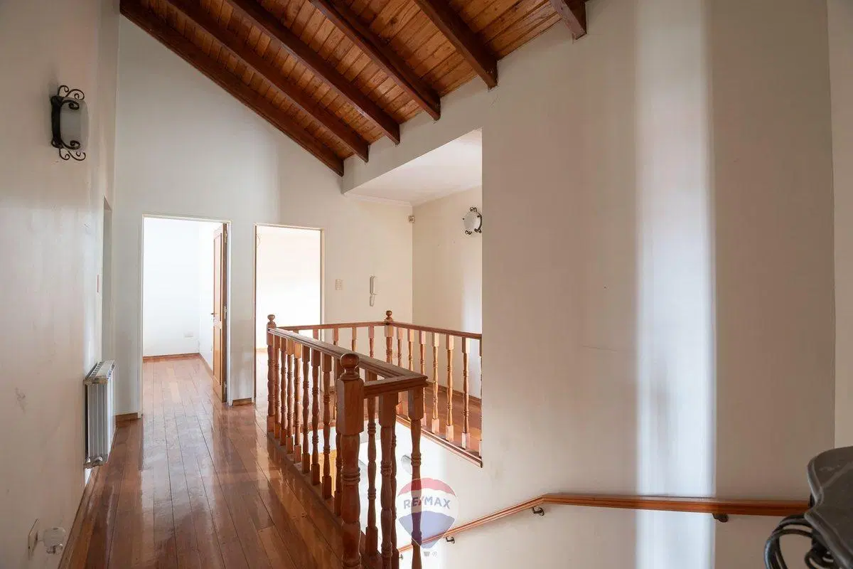 VENTA CASA 4 DORMITORIOS URCA, CORDOBA 4