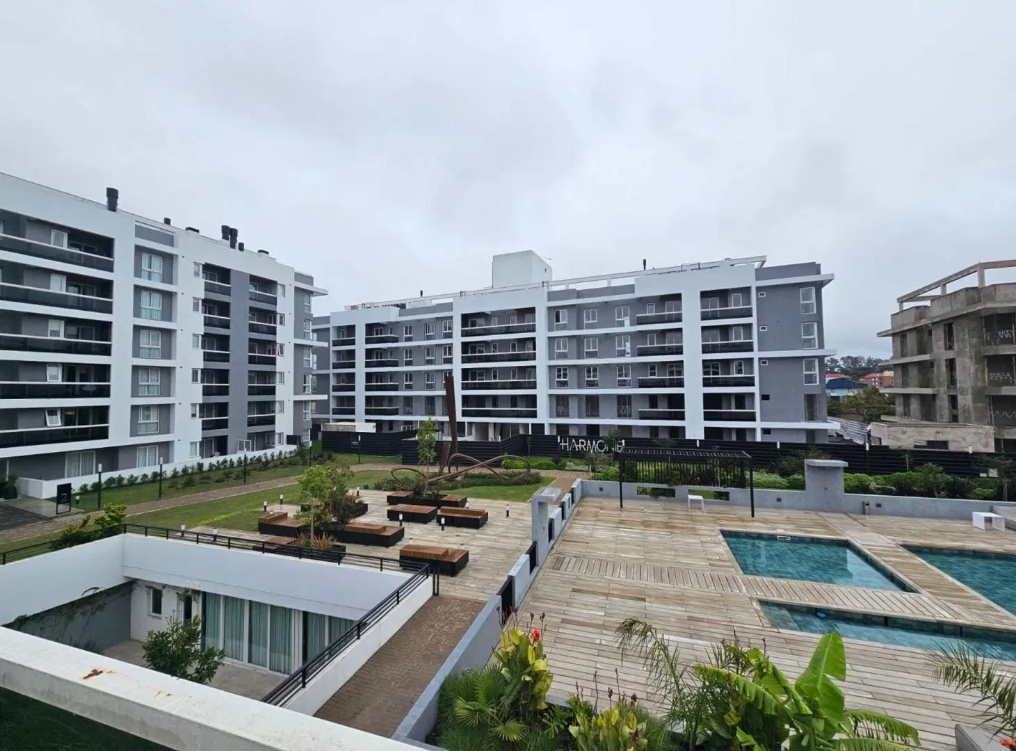 VENTA DEPTO 1 DORM C/ COCHERA HARMONIE CHATEAU CBA 2