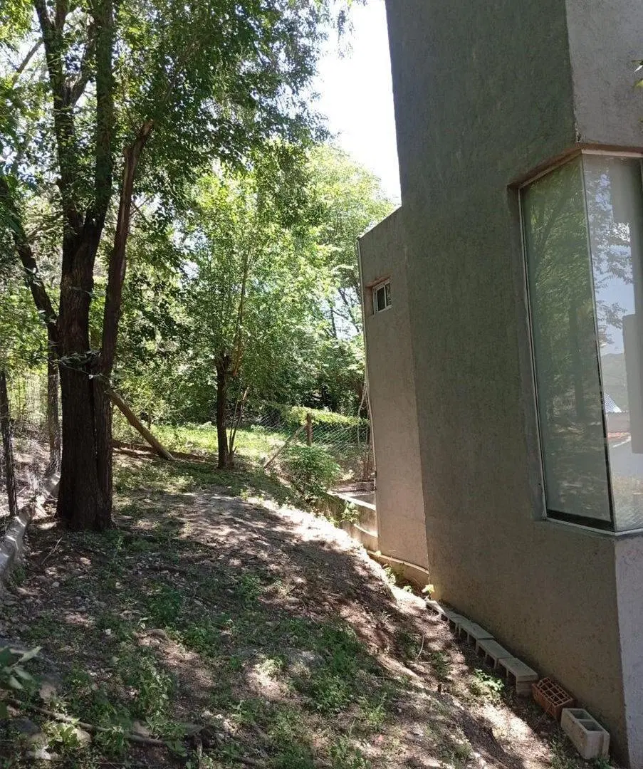 VENTA DEPARTAMENTO DUPLEX 2 DORM.  CARLOS PAZ CBA 3