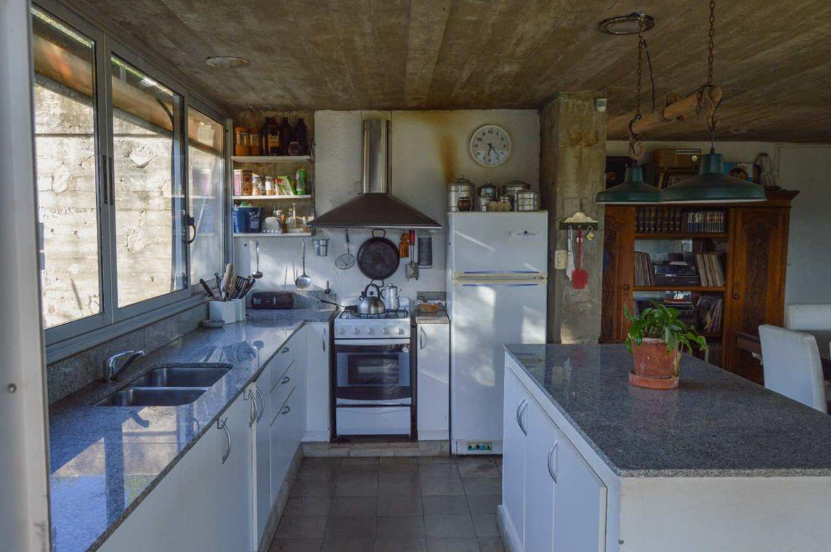 Foto de VENTA CASA CON 27 HA Y VISTAS AL PAN DE AZUCAR CBA, imagen 4