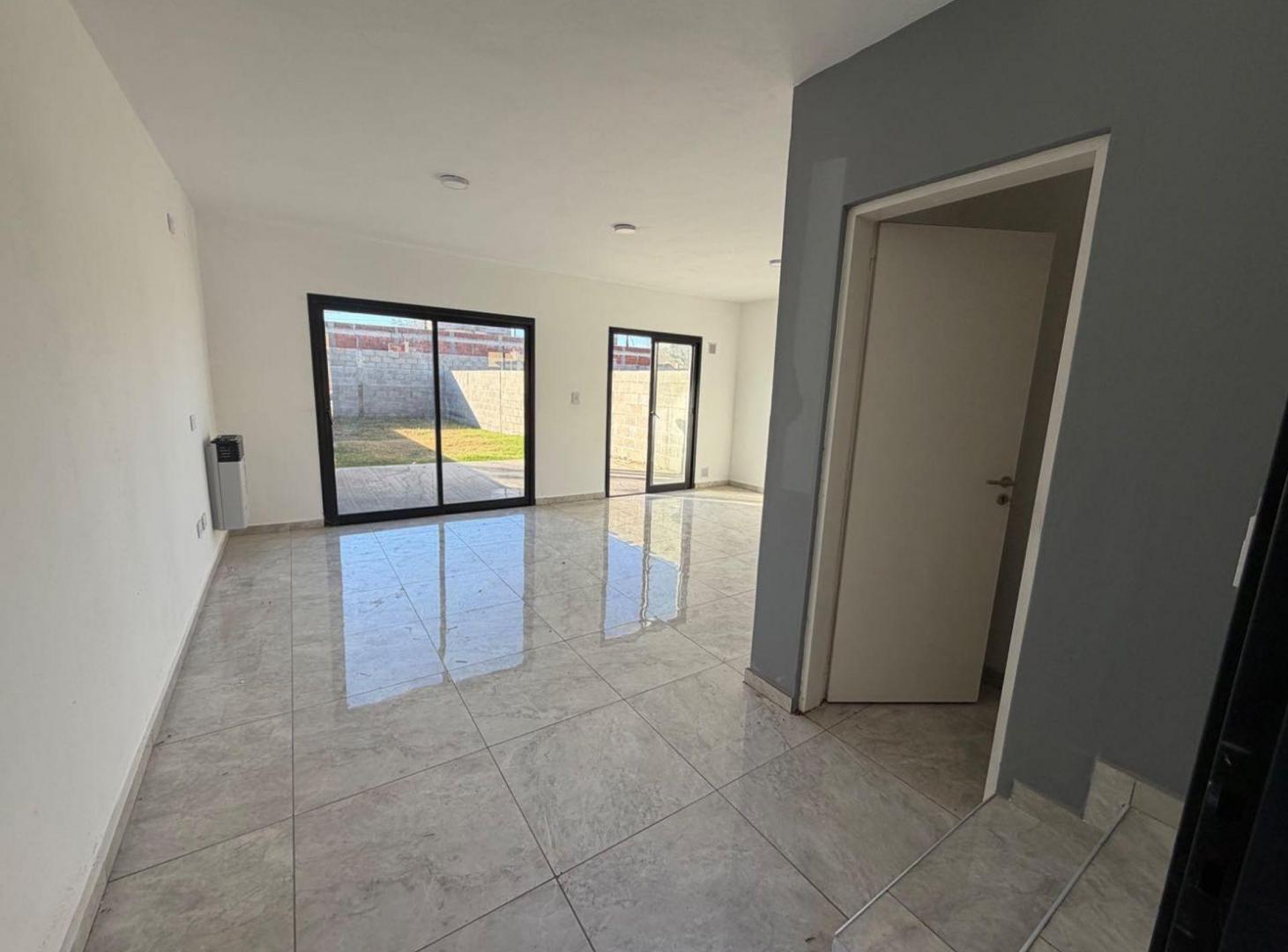 Foto de VENTA DUPLEX 2 DOM VILLA ALLENDE CORDOBA, imagen 1
