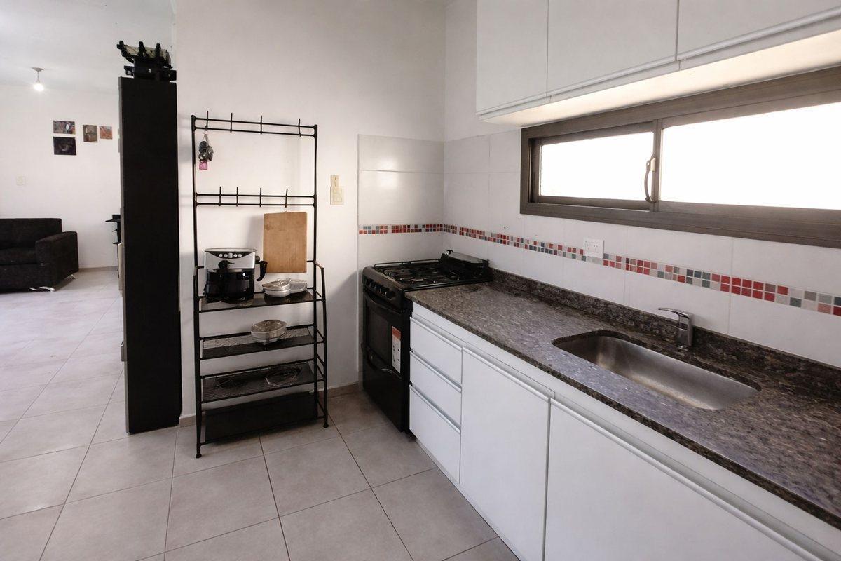 Foto de VENTA DÚPLEX 3 DOR PATIO ASADOR COCHERA DOCTA CBA, imagen 2