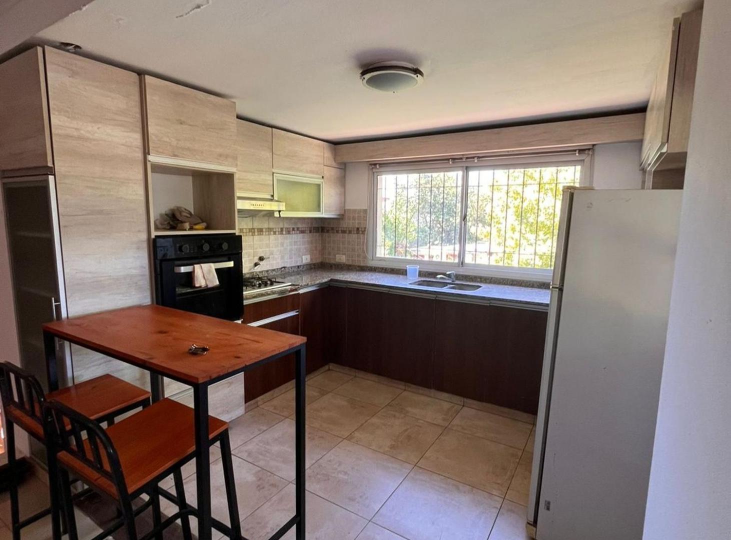 Foto de VENTA CASA 3 DORM CON PILETA SALSIPUEDES CORDOBA, imagen 4