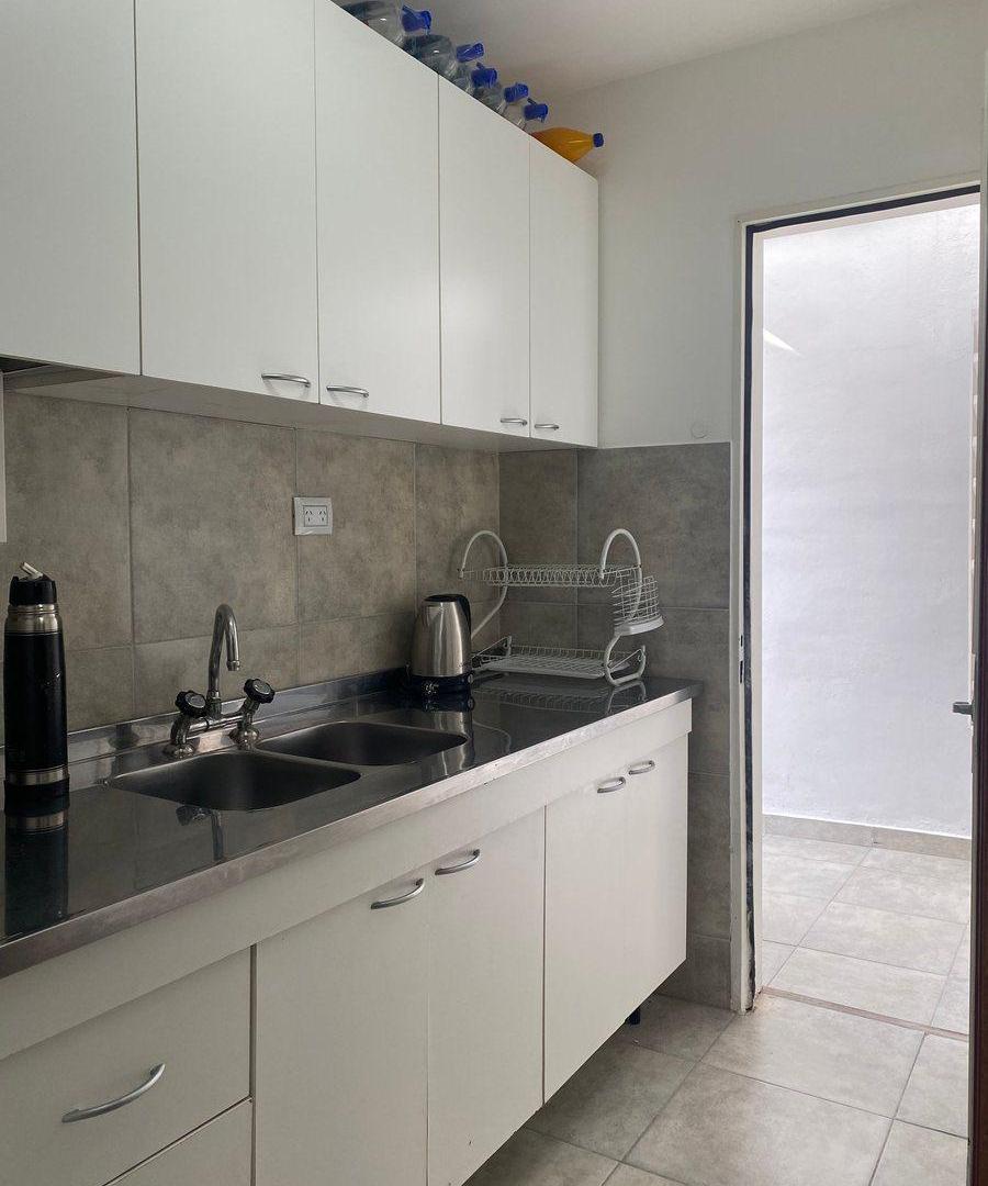 Foto de Se vende departamento amoblado en alberdi, imagen 5