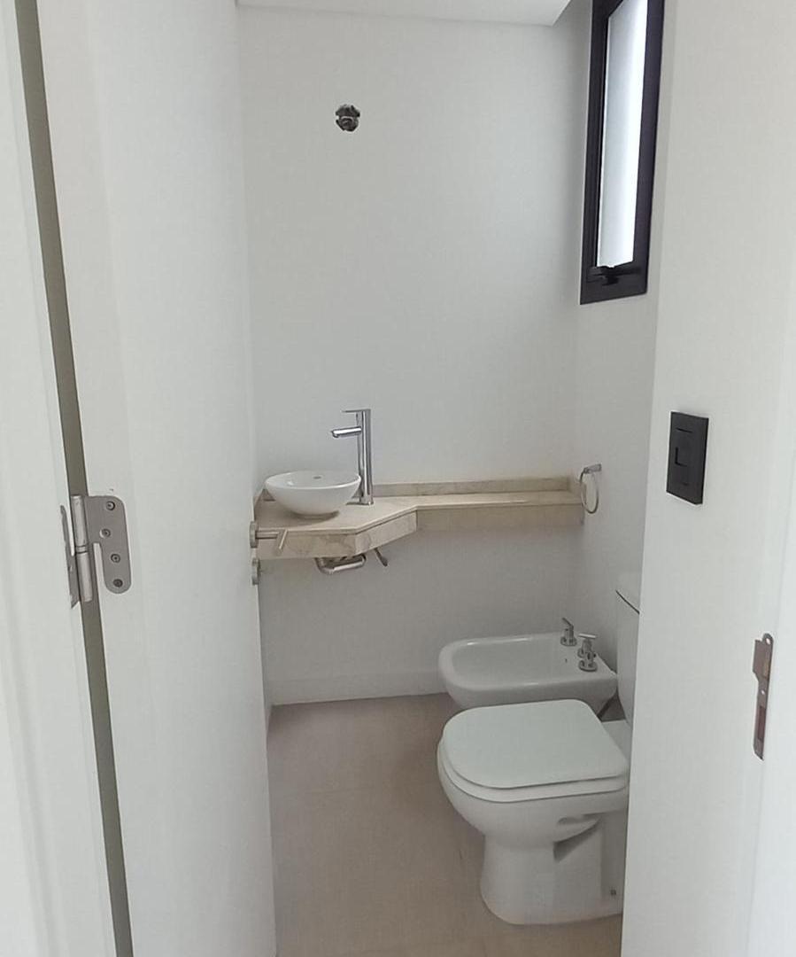 Foto de VENTA OFICINA CATEGORIA COCHERA VILLA BELGRANO CBA, imagen 4