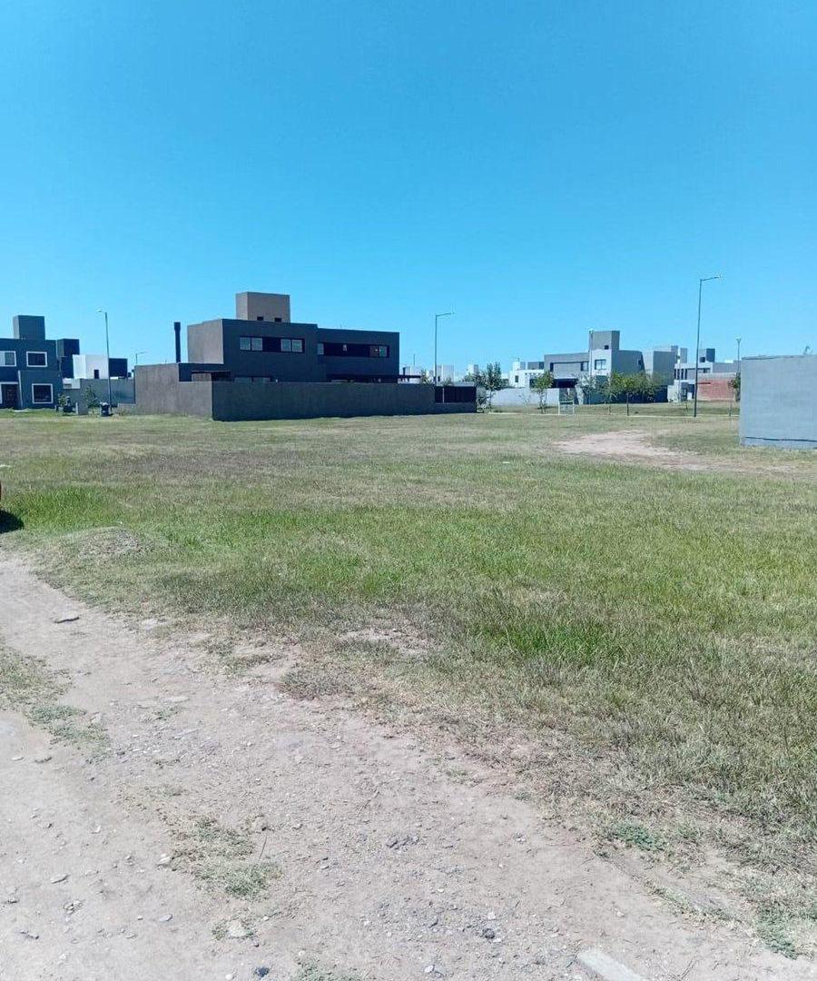 Foto de VENTA LOTE 360 M2 EN SAN IGNACIO VILLAGE CORDOBA, imagen 3