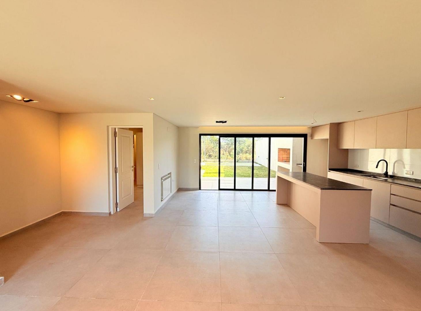 Foto de VENTA CASA DOS DORMITORIOS C/ PILETA DOCTA CÓRDOBA, imagen 4