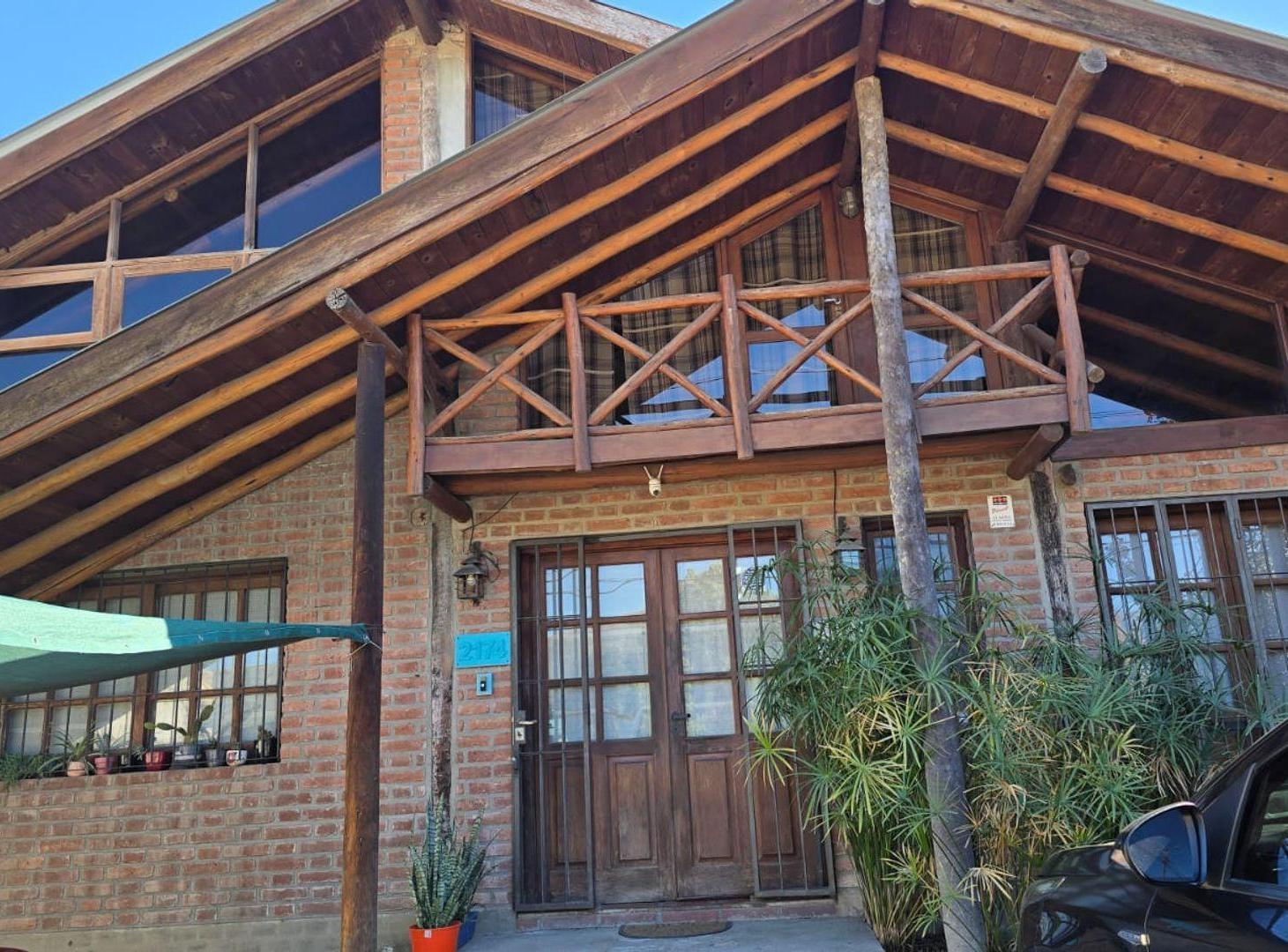 Foto de VENTA CASA CON DEPARTAMENTO COSQUIN CORDOBA, imagen 2