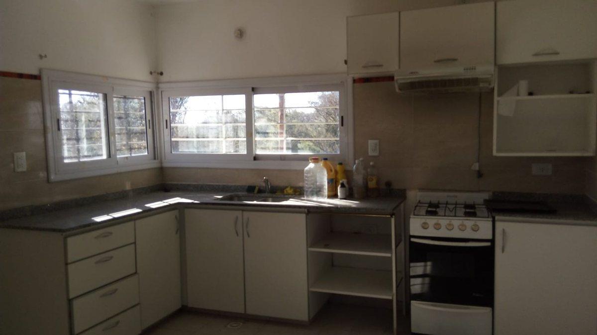 Foto de VENTA CASA 2 DORMITORIOS RIO CEBALLOS CORDOBA, imagen 4