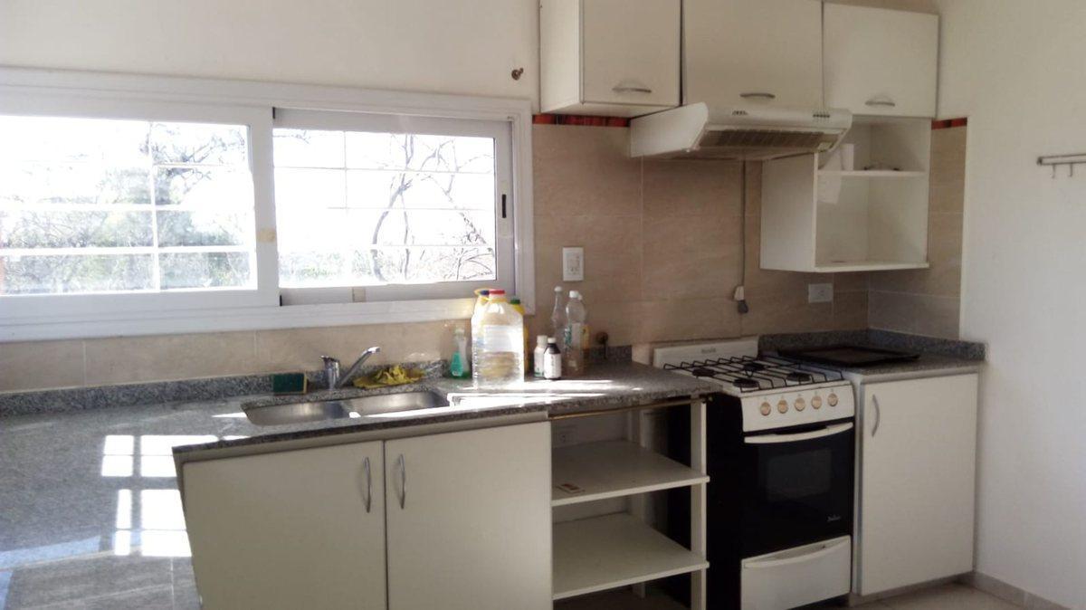 Foto de VENTA CASA 2 DORMITORIOS RIO CEBALLOS CORDOBA, imagen 2