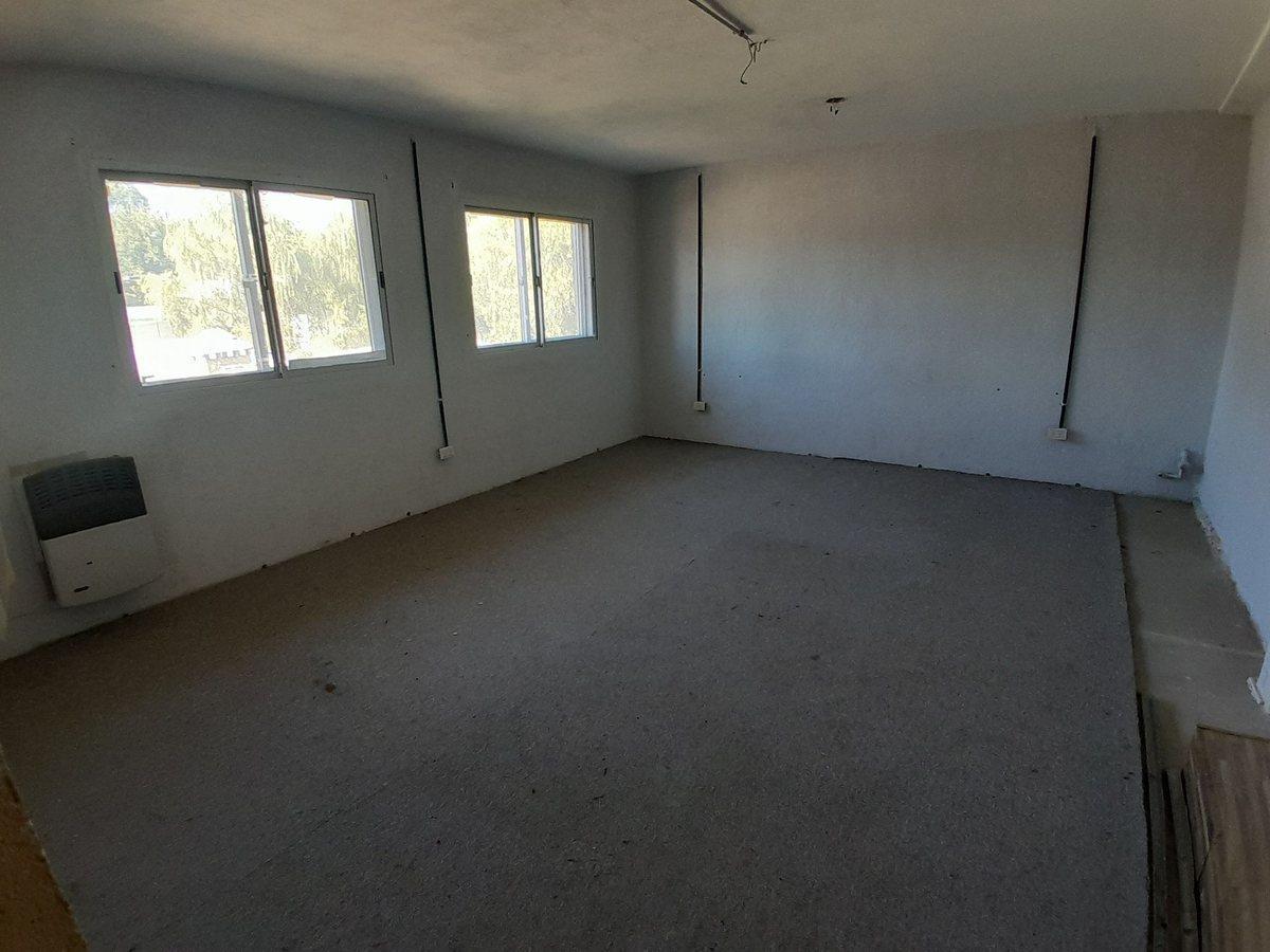 Foto de VENTA CASA + DEPTO CON PILETA EN ARGUELLO CÓRDOBA, imagen 2