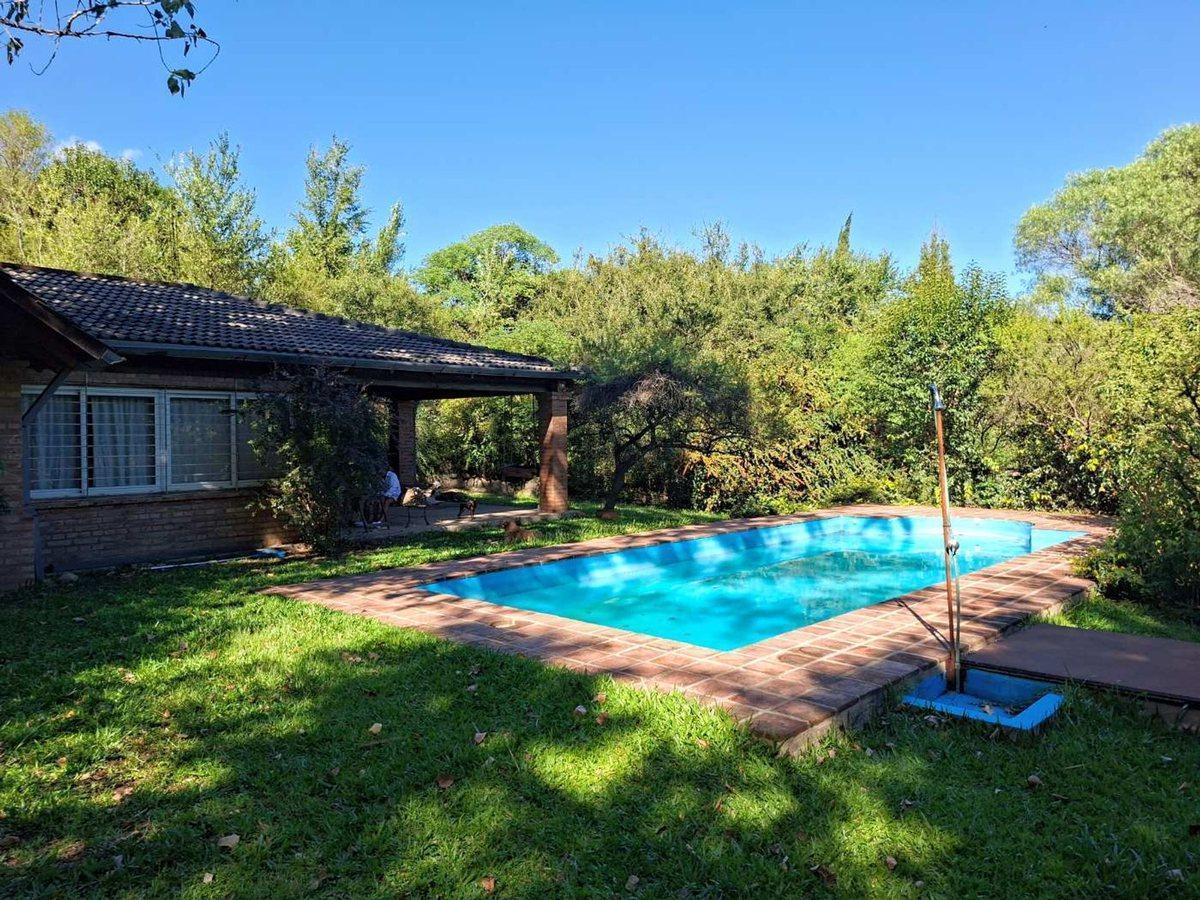 Foto de Venta Casa c/ Pileta San Antonio de Arredondo Cba., imagen 5