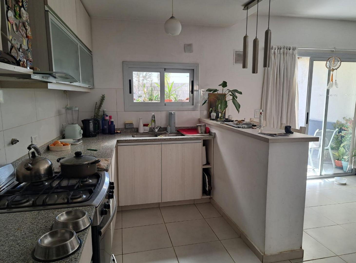 Foto de VENTA DUPLEX EN CHACRA DEL NORTE, 3 DOR C/COCHERA, imagen 3