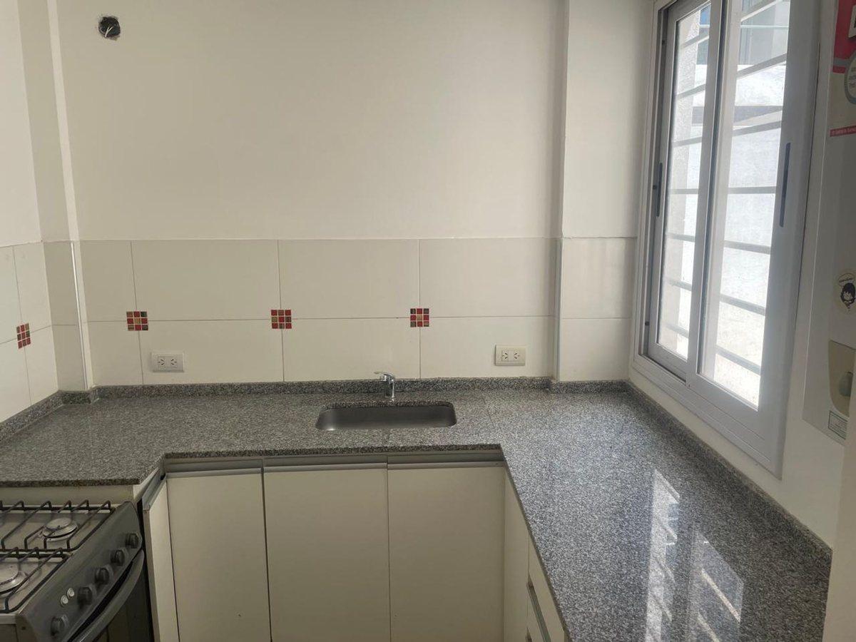 Foto de ALQUILER DEPARTAMENTO 1 DORMITORIO GUEMES, imagen 3