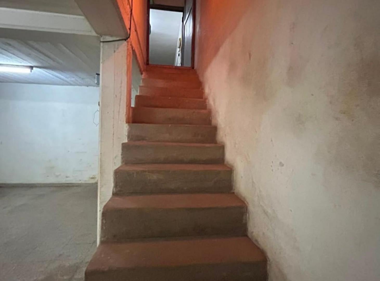 Foto de VENTA LOCAL COMERCIAL DEPOSITO B° PUYRREDON CBA, imagen 3