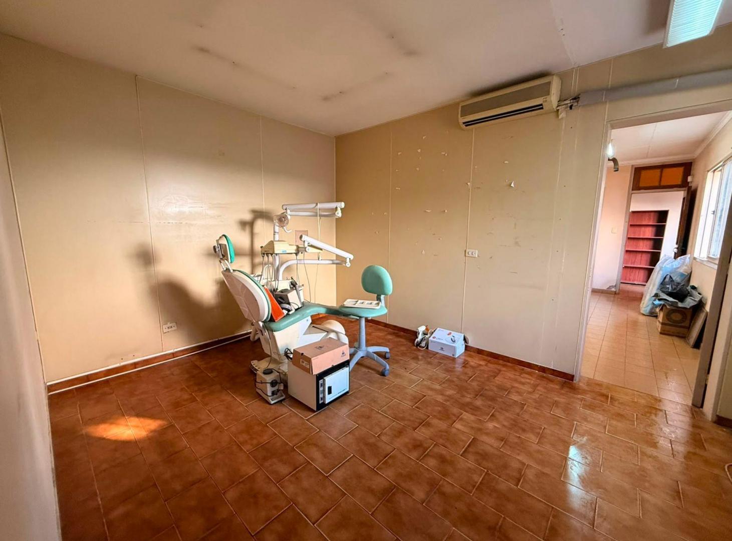 Foto de CASA VENTA / COMERCIAL + DEPTO SAN VICENTE CBA, imagen 1