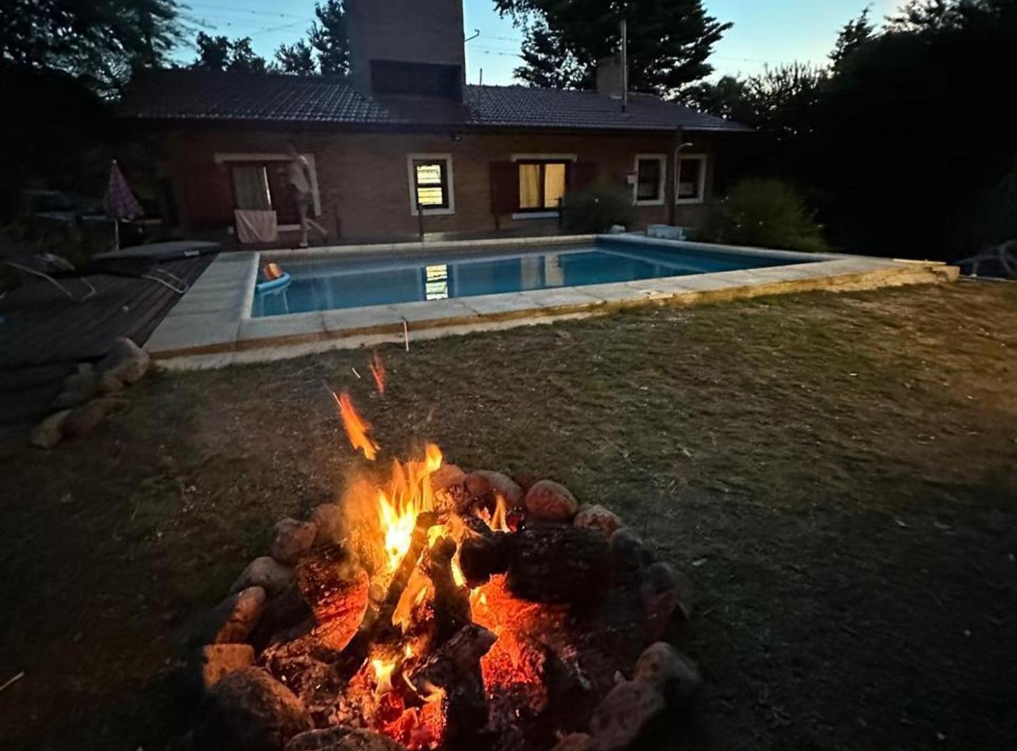 Foto de VENTA CASA 2 DORM C/PILETA V. GENERAL BELGRANO CBA, imagen 3
