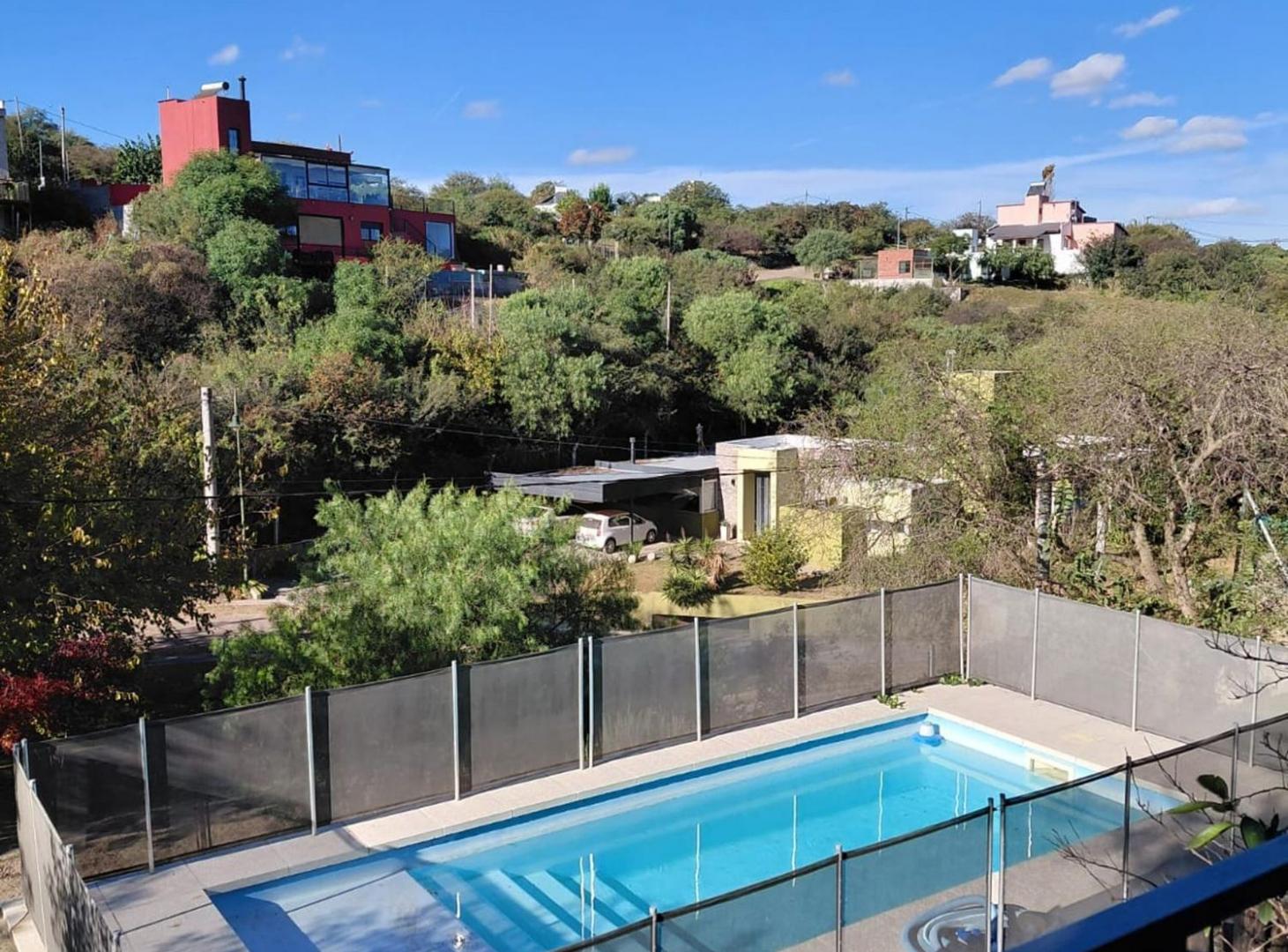 Foto de VENTA CASA 5 DORM CUMBRES DEL GOLF V. ALLENDE CBA, imagen 2