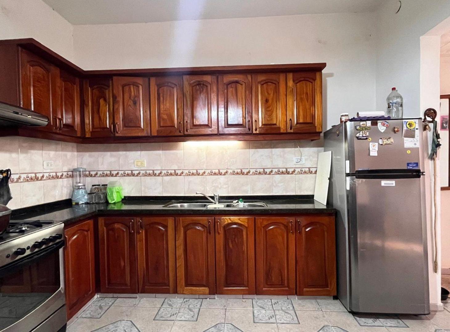 Foto de VENTA CASA 3 DORM COCHERA Y PILETA TALLERES ESTE, imagen 4