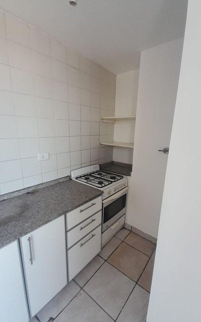 Foto de VENTA DEPARTAMENTO DUPLEX DOS BAÑOS CON BALCON CBA, imagen 5