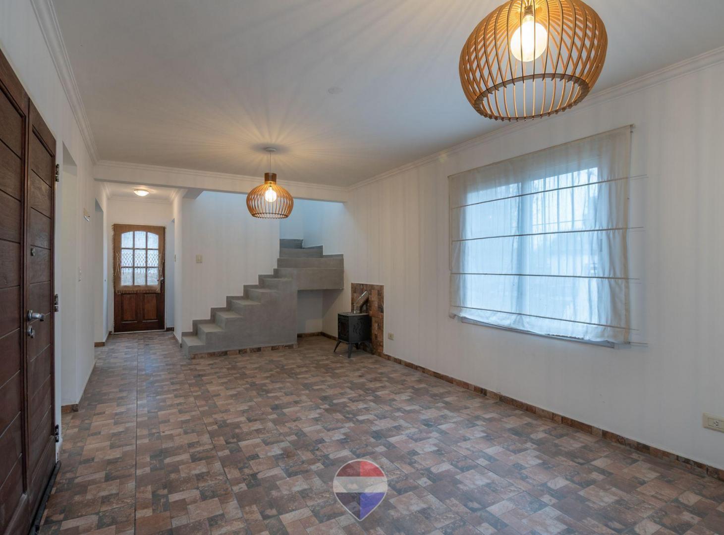 Foto de VENTA DUPLEX 3 DORM. SAN ALFONSO VILLA ALLENDE CBA, imagen 1