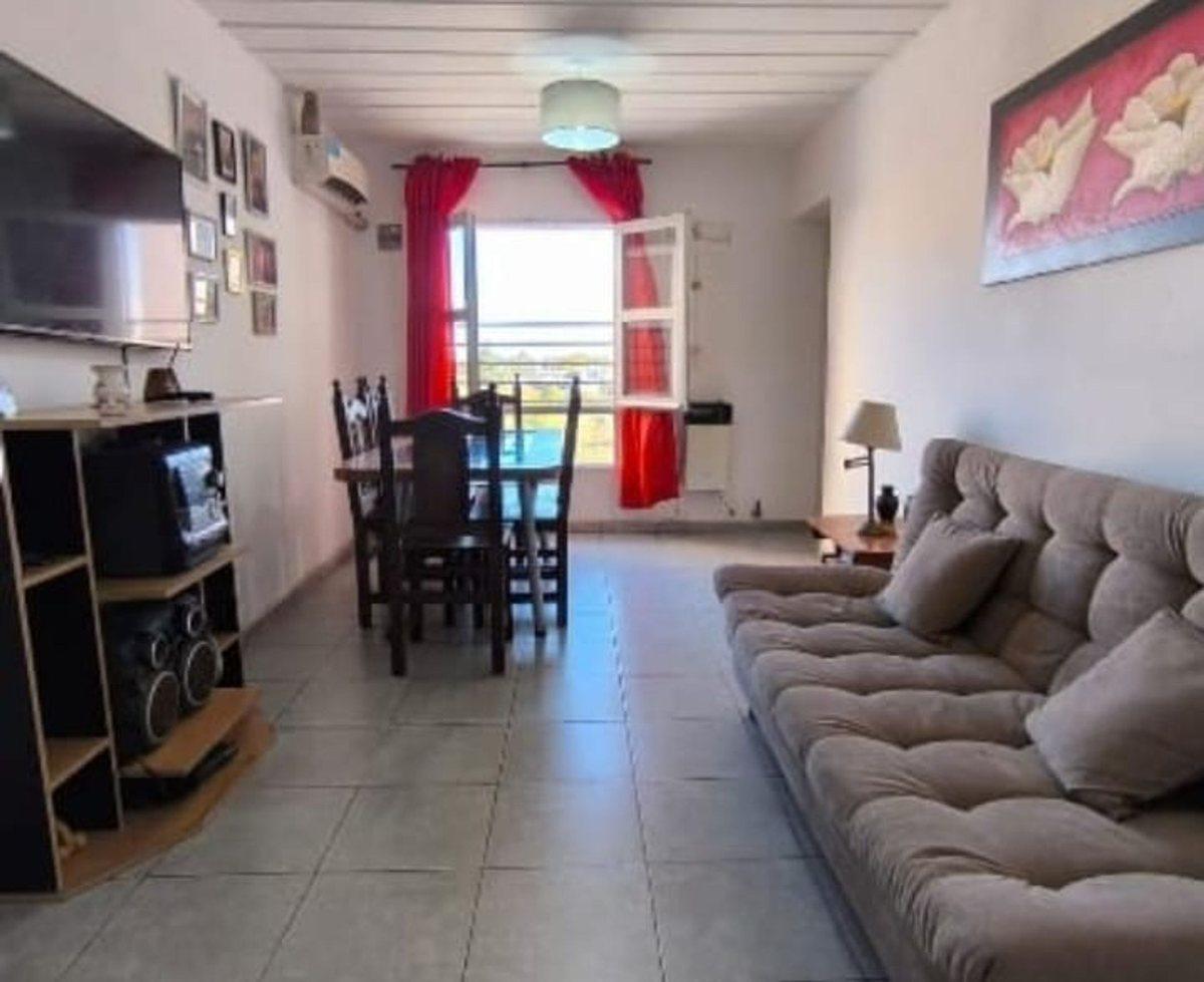 Foto de VENTA DEPARTAMENTO 2 DORM. MARQUEZ DE SOBREM. CBA, imagen 3