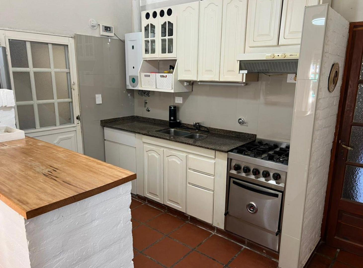 Foto de VENTA CASA TRES DORMITORIOS B°ARENALES CÓRDOBA, imagen 5
