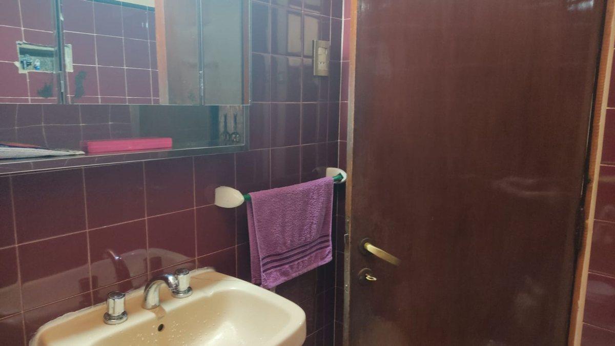 Foto de VENTA CASA 2 DORMITORIOS + GALPON LOS PARAISOS cba, imagen 1