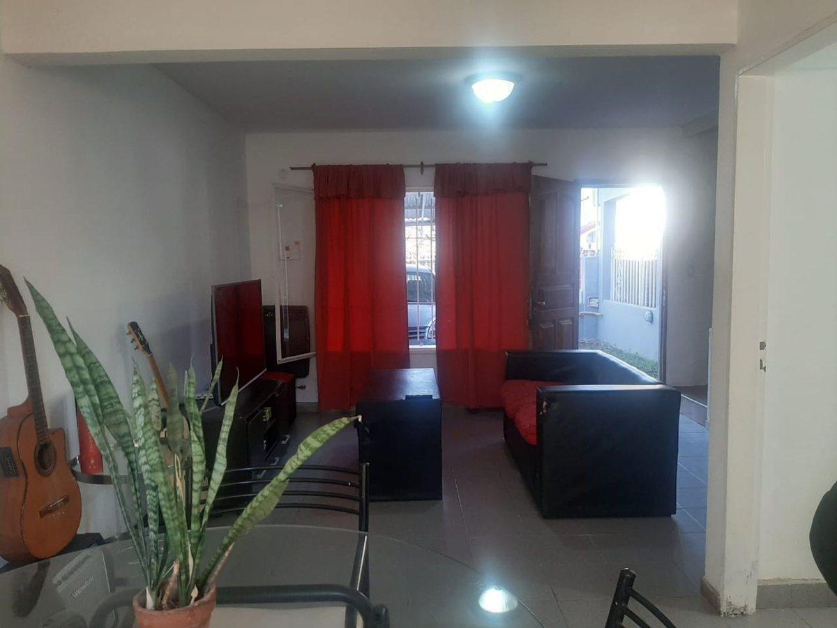 Foto de VENTA CASA RECICLADA AV CURAZAO SANTA ISABEL, imagen 2