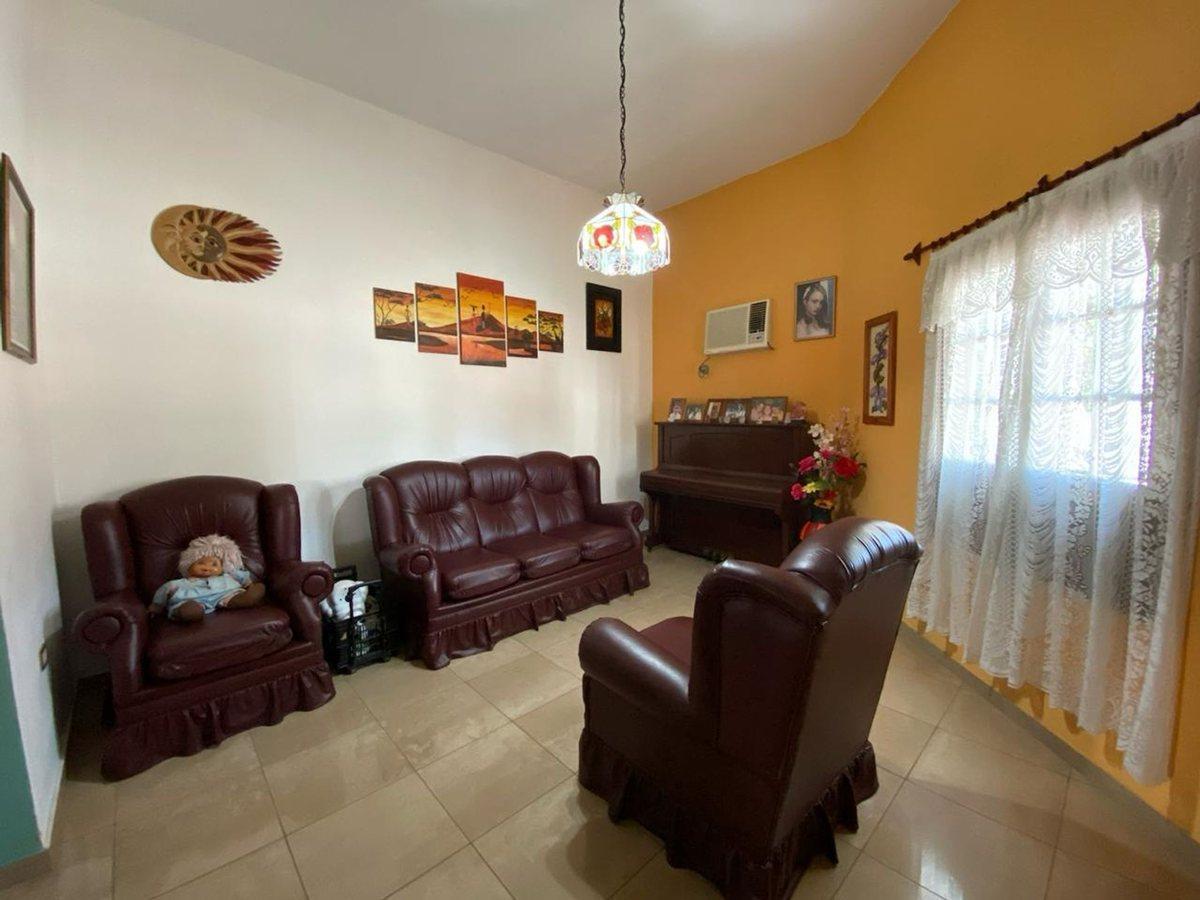 Foto de CASA VENTA 4 DORM. B°PUEYRREDON cba cap APTO CRED, imagen 3