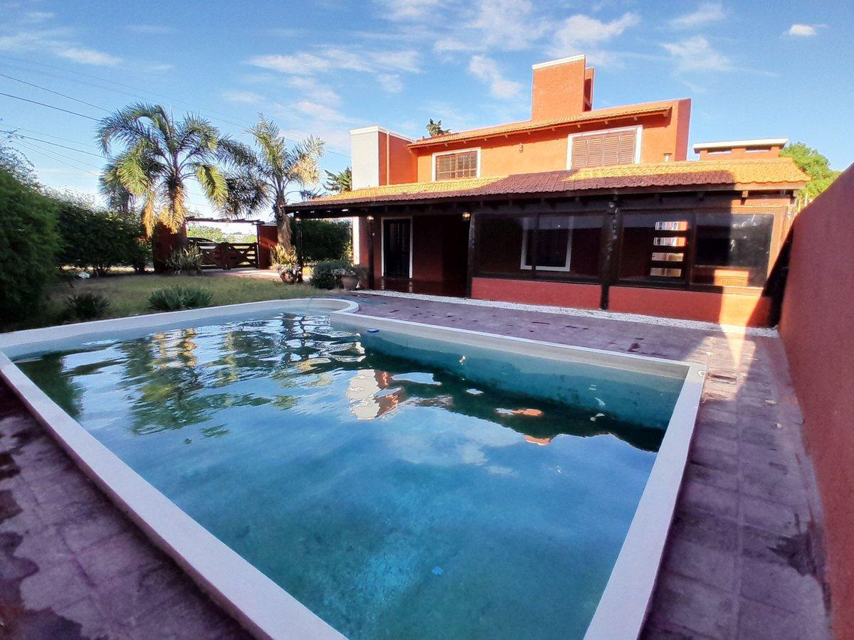 Foto de VENTA CASA 3 DORM LOMAS SUR VILLA ALLENDE CORDOBA, imagen 5