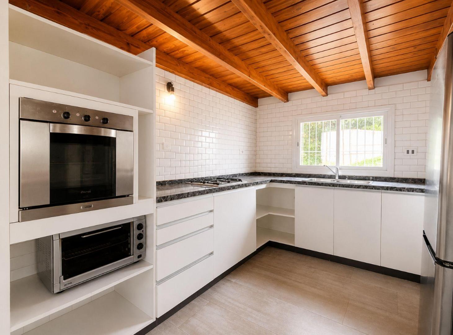 Foto de Se vende casa + fábrica de cerveza en V. C. Parque, imagen 3