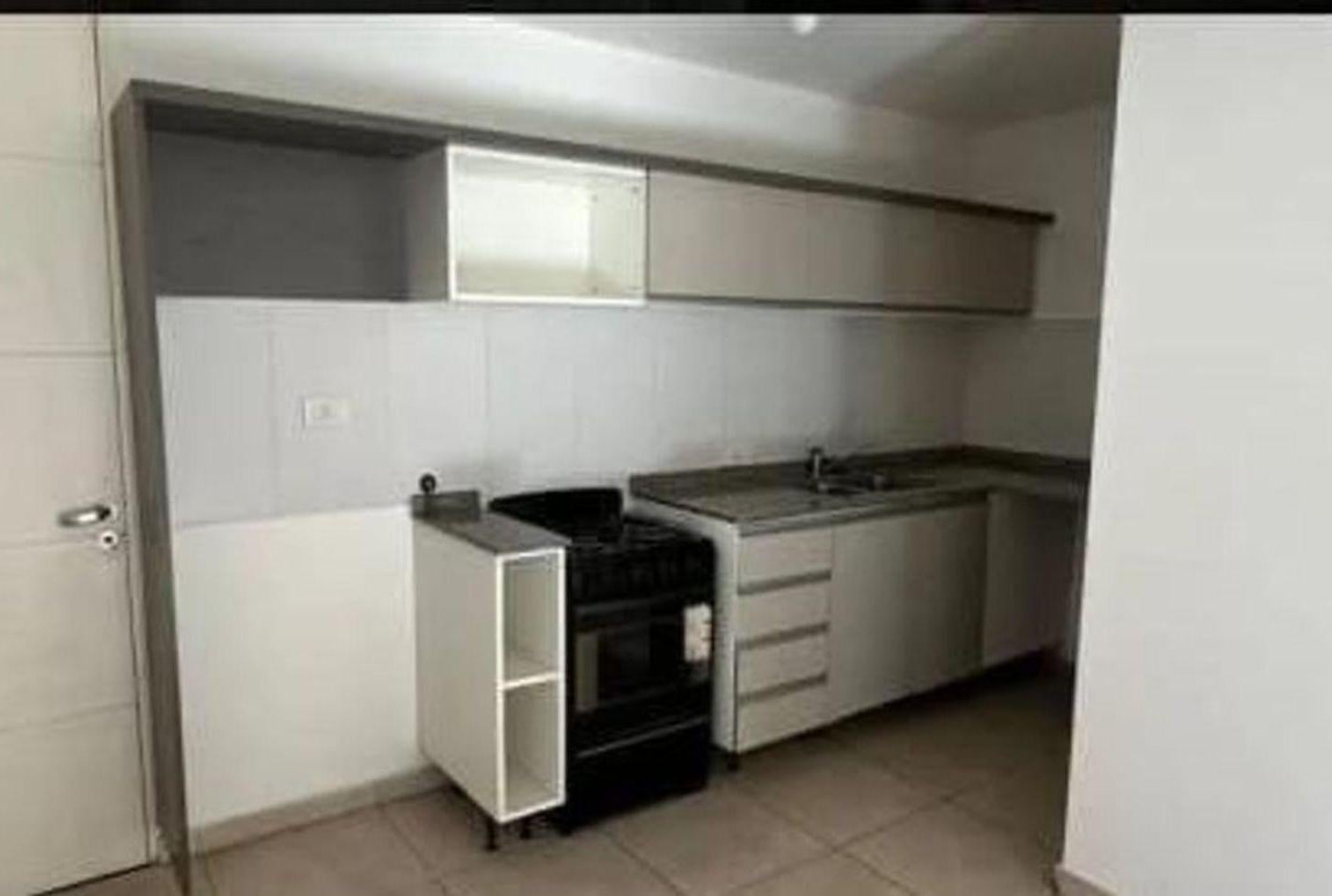 Foto de VENTA DEPARTAMENTO 1 DORMITORIO ZONA CENTRO CBA, imagen 3