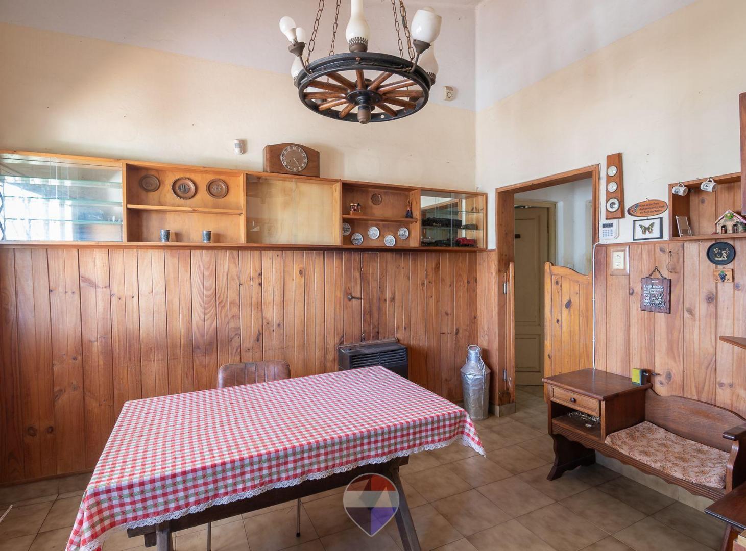 Foto de VENTA CASA 2 DORM VILLA ALLENDE LOMAS ESTE CBA, imagen 4