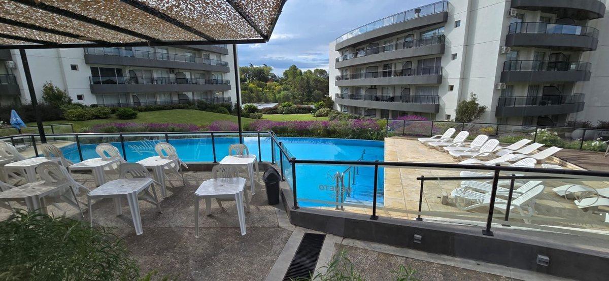 Foto de VENTA DEPARTAMENTO FTE A LAGO AMENITIES SEGURIDAD, imagen 2