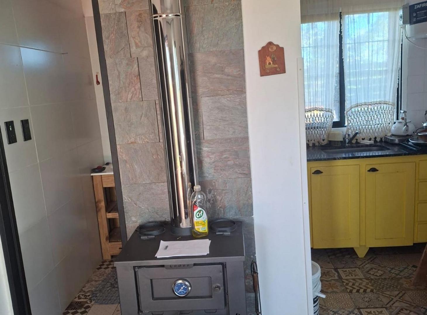 Foto de VENTA 2 CASAS AMOBLADAS C/PILETA HUERTA GRANDE CBA, imagen 3