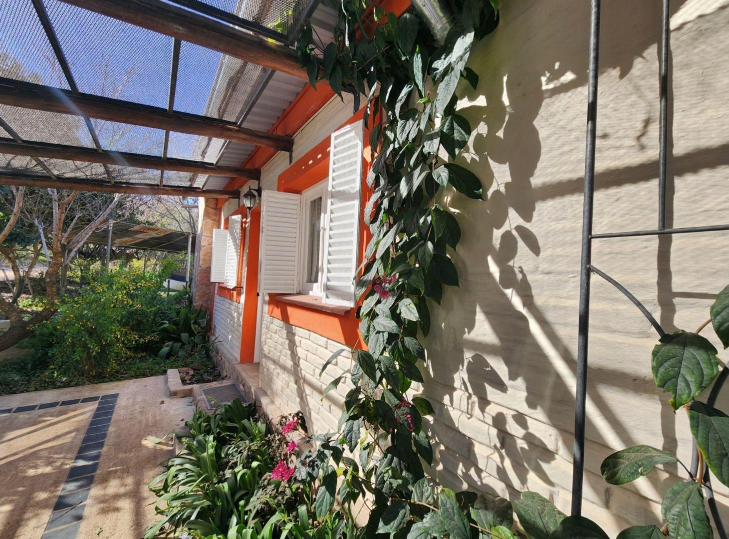 Foto de VENTA CASA 2 DORMITORIOS EN EMBALSE CÓRDOBA, imagen 2