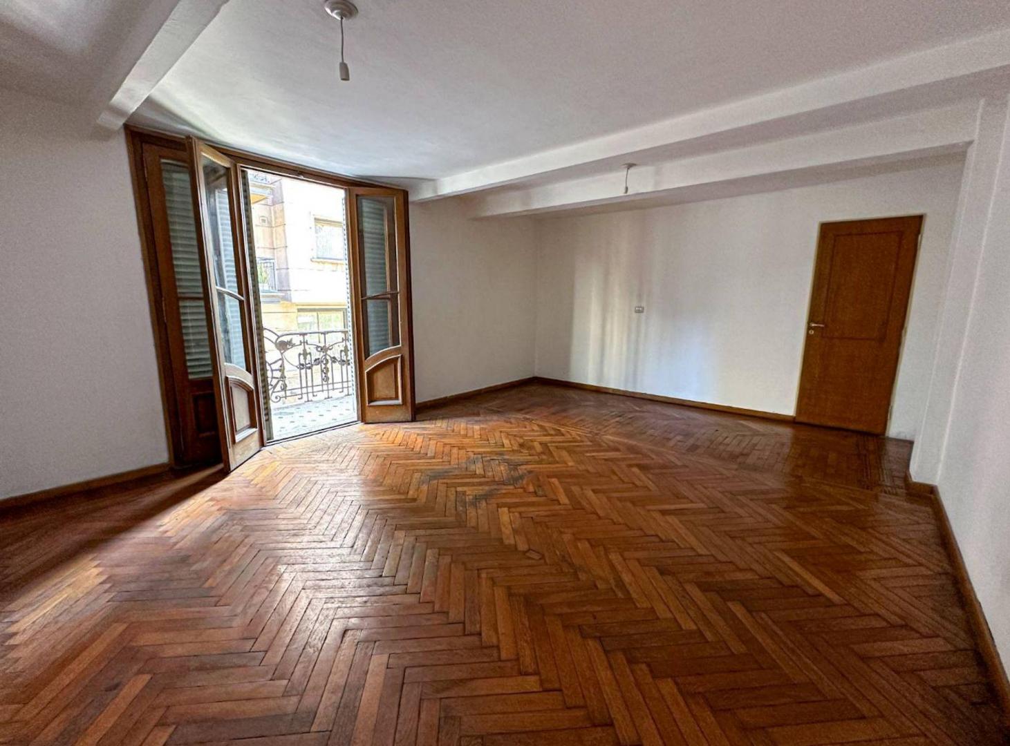 Foto de VENTA EDIFICIO SOBRE VELEZ SARSFIELD, imagen 5