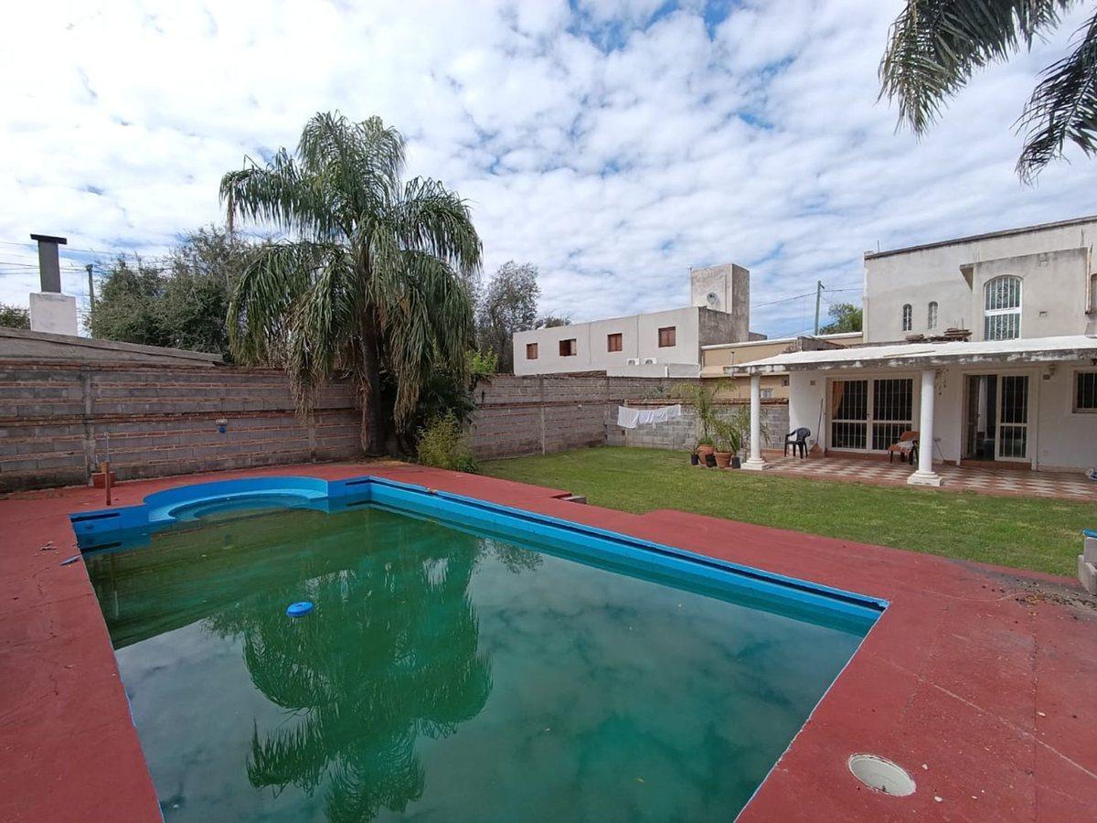 Foto de Venta de casa con departamento Arguello Córdoba, imagen 1