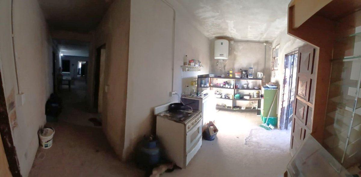 Foto de VENTA CASA 3 DORM BARRIO MERCANTIL CBA, imagen 2