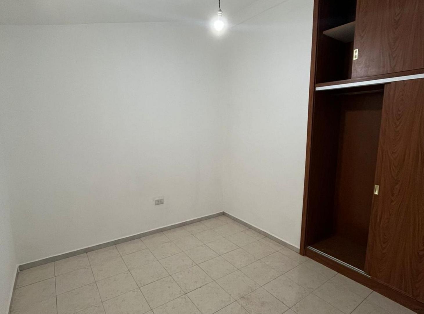 Foto de VENTA CASA 2 DORMITORIOS B 16 DE NOVIEMBRE CÓRDOBA, imagen 1